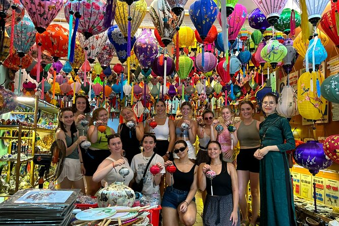 1-Hour Lantern Making Class in Hoi An - Choosing fabric, color, and shape