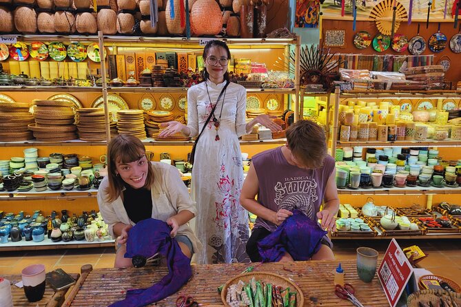 1-Hour Lantern Making Class in Hoi An - Cake, tea, and coffee during the class