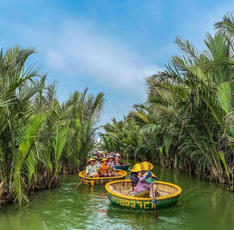 40 Minutes - Basket Boat Ride in the Water Coconut forest - Who will enjoy this short water outing?