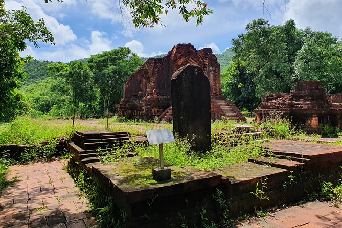 A Private Full Day Tour to My Son Sanctuary & Marble Moutains - What the private guide changes