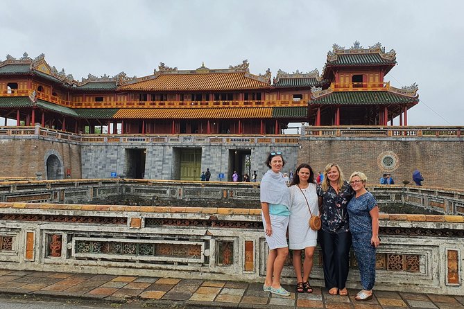 All must-see places Hue City, Hai Van Pass from Hoi An Group Tour - What the guides add to the day