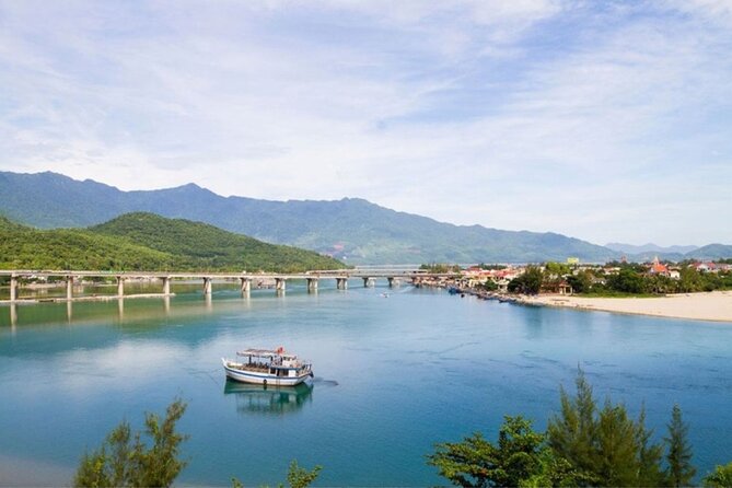 BaNa Hills with Golden Bridge 1 Day Tour from Hoi An/Da Nang - The second cable car to the French Village
