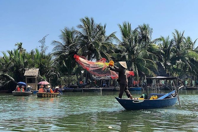 Basket Boat Riding at Bay May coconut village - Who will enjoy this most