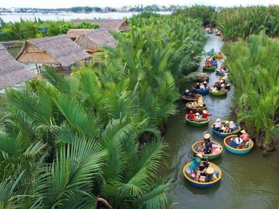BUFFALO RIDING -BASKET BOAT & BIKE TOUR-HOI AN - Weather, clothing, and practical preparation