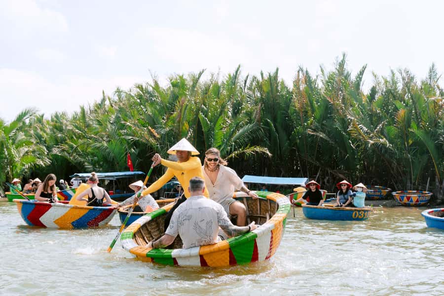 BUFFALO RIDING -BASKET BOAT & BIKE TOUR-HOI AN - Guide quality and group size