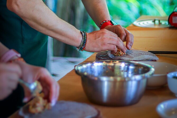 Cocolocal Farm Cooking Class with market tour and basket boat - Who will enjoy this experience most