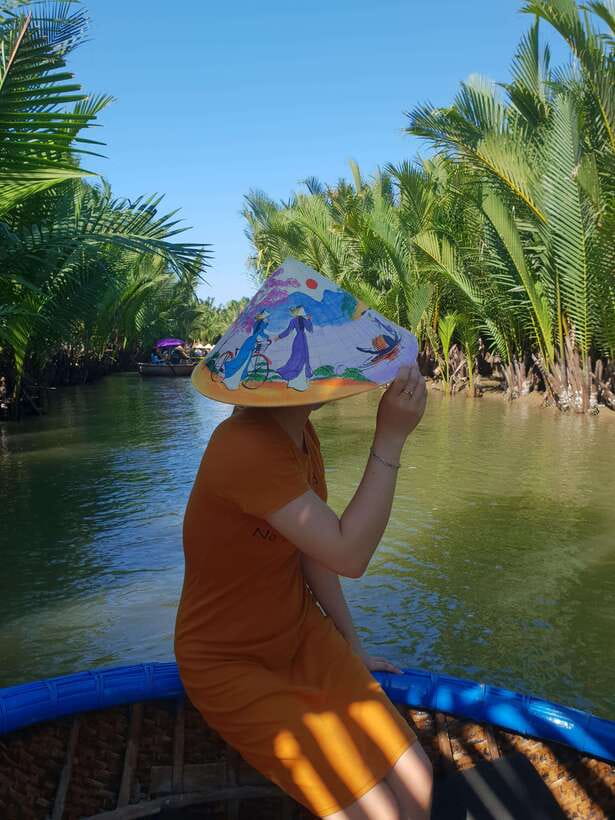 Coconut Basket Boat Ride and Floating Lantern Boat by Night - Finding Làng Dừa Xanh in Cam Thanh