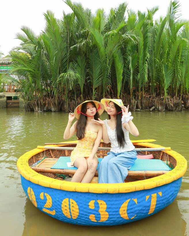 Coconut Boat Hoi An - Why arriving before 9am matters