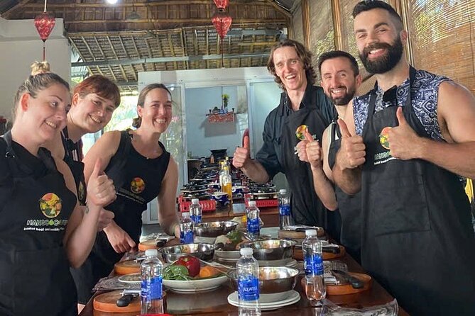 Cooking Class and Coconut Basket Boat Ride by Hangcoconut - Shopping for ingredients at a Hoi An market