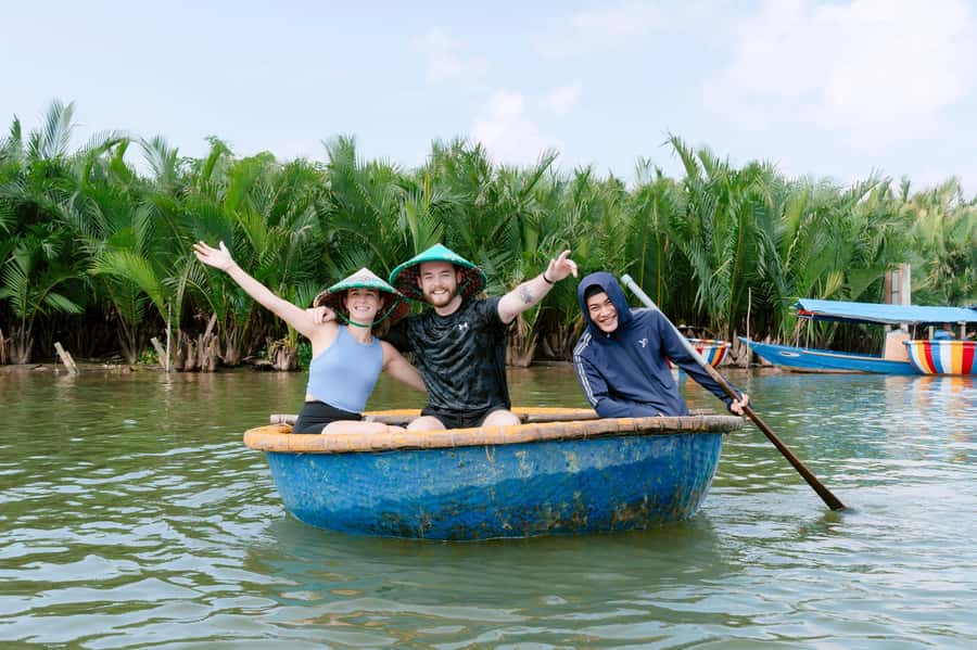 COOKING CLASS & BASKET BOAT - What the $13 price really includes