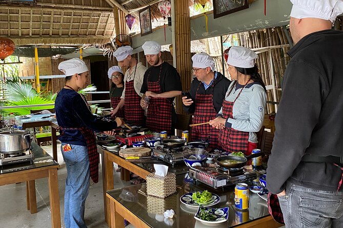 Cooking Class Lunch/ Dinner with Local Chef in Coconut Village - What you actually cook in three hours