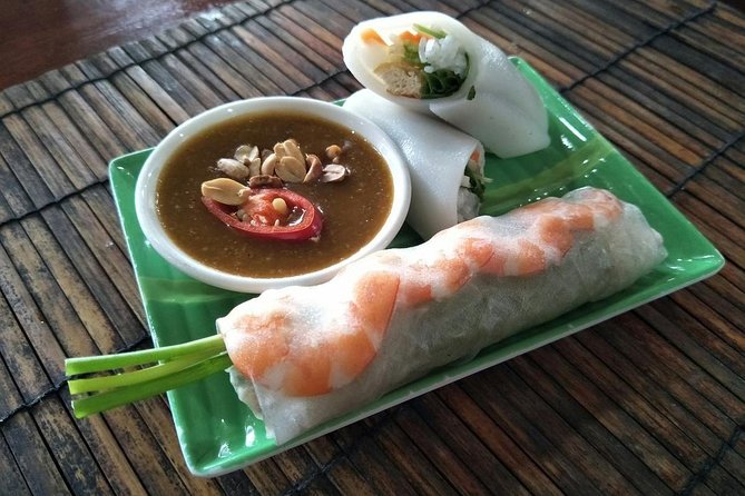 Cooking class, market tour and basket boat tour - Morning or afternoon: which departure works best?