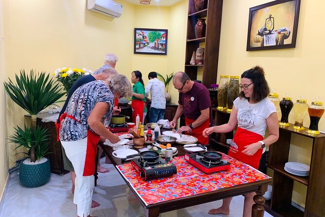 Coooking Class And Eating Tour - Why the market visit is the heart of the experience