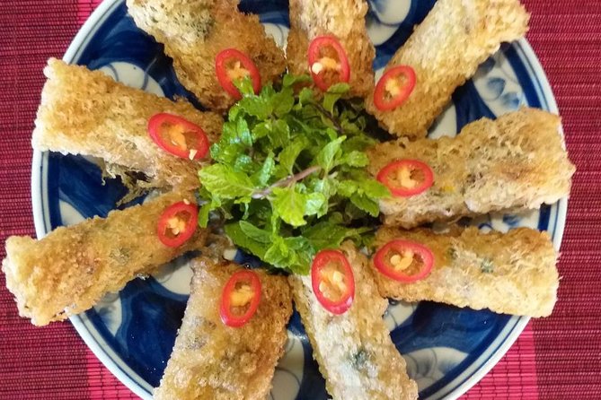 Countryside bike tour, basket boat and cooking class - Who should book this Hoi An countryside experience?