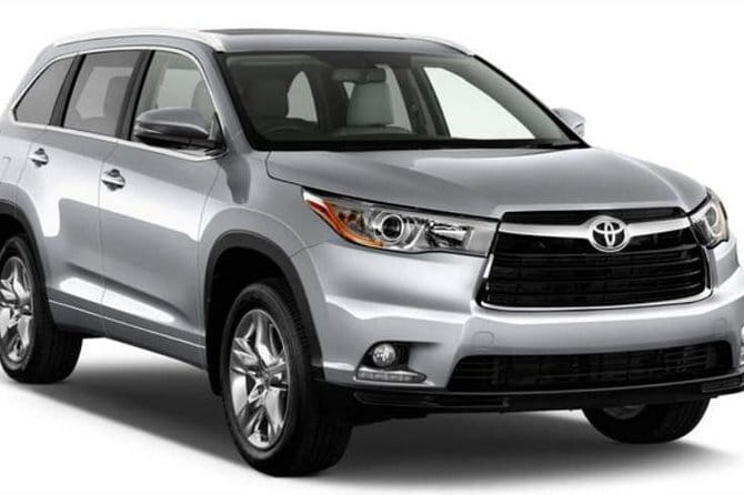 Da Nang Airport Arrival Or Departure By Private Car Transfers - The roughly one-hour ride to Hoi An or Da Nang