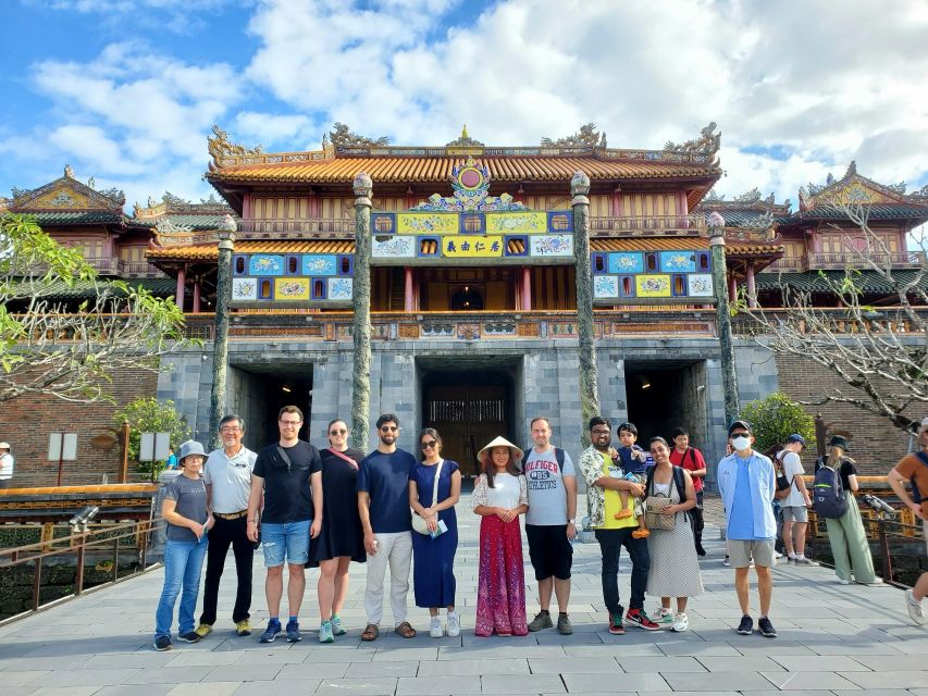 Da Nang/Hoi An: Hue Imperial City via Hai Van Pass & Lunch - Hai Van Pass and the road to Lang Co