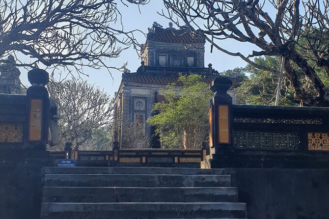 Day Trip To Hue City and Back From Hoi An By Private Car - Thien Mu Pagoda and the Perfume River