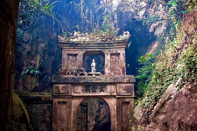 Discover Marble Mountains - Monkey Mountains in Da Nang City - Key points to know