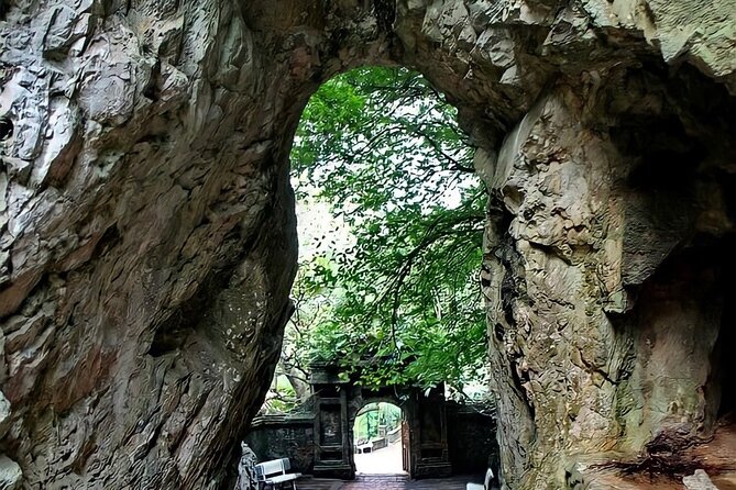 Discover Marble Mountains - Monkey Mountains in Da Nang City - Who should choose this morning trip