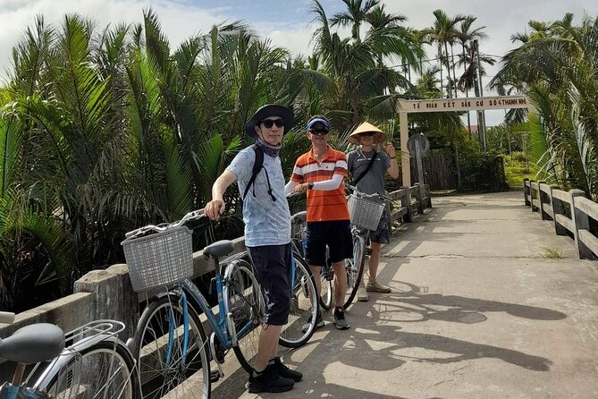 Eco Basket Boat By Bicycle and Vietnamese Set Menu - Cycling to the Vietnamese set menu