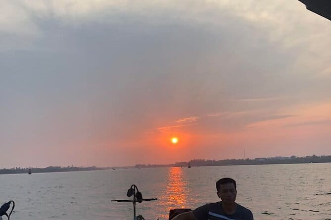 Experience Basket Boat Ride in Water Coconut Forest - Heat, timing, and what to bring