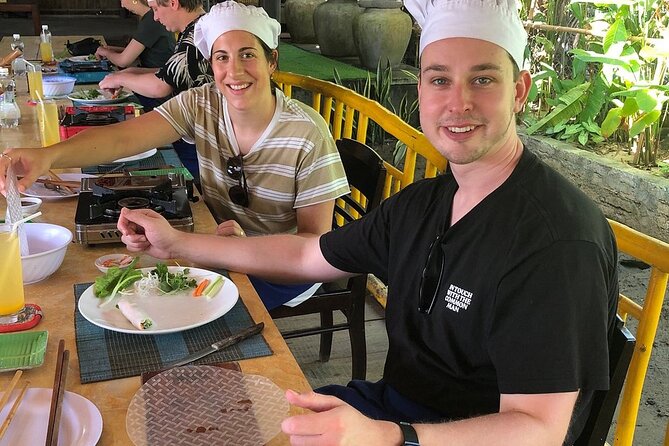 Experience Cooking Class for Lunch or Afternoon With Local Chef - The meal you make is the payoff
