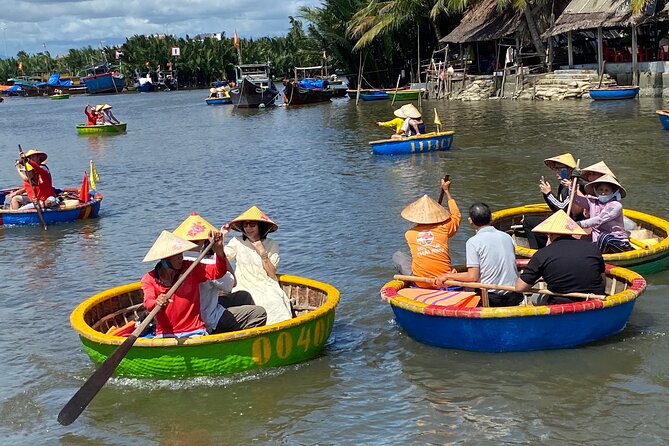 Experience Hoi An Vegetarian Cooking Class with Basket Boat Ride - The market stop and the ingredients behind Vietnamese food