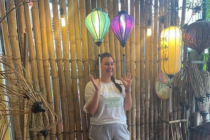 Express Hoi An Lantern Making Class-Foldable lanterns - Choosing silk, color, and the final look