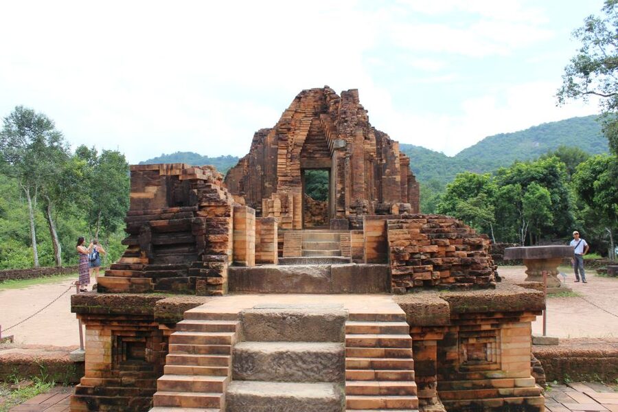 From Hoi An: Day Tour of My Son Temples and Marble Mountain - Linh Ung Pagoda and Am Phu Cave