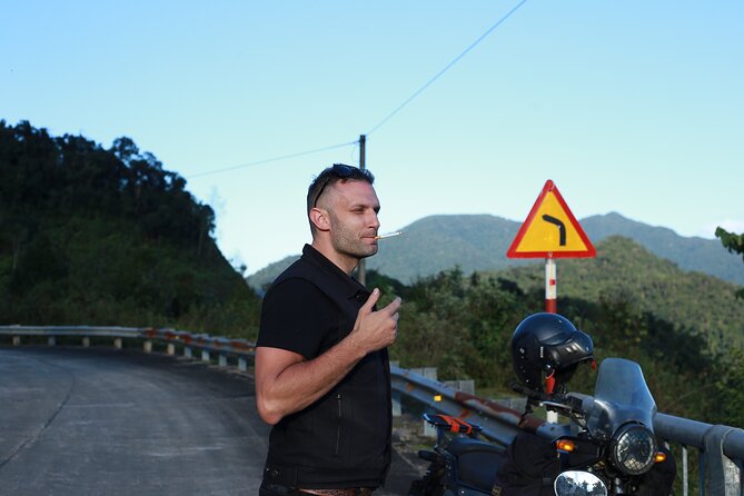 Hai Van Pass Adventure - Private Car Tour From Hoi An & Da Nang - My Khe Beach and the coastal return