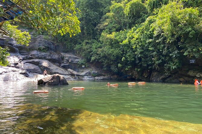Hai Van Pass Tour by Motorbike from Da Nang-Hoi An-Hue - Lang Co Beach and lunch by the water