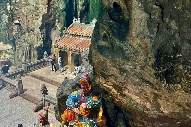 Hai Van Pass Tour by Motorbike from Da Nang-Hoi An-Hue - Suoi Mo Waterfall and the cool-water break
