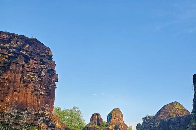 Half-Day My Son Sanctuary Bike Tour from Hoi An - Fruit, coffee, and the approach to My Son