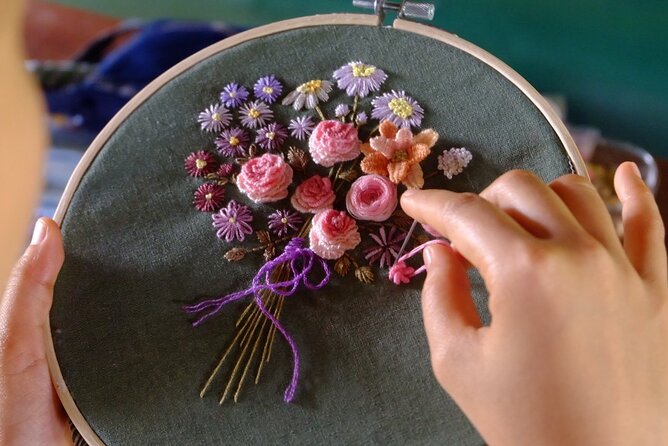 Hand Embroidery Workshop in Hoi An for Beginers - A peaceful answer to Hoi An rain