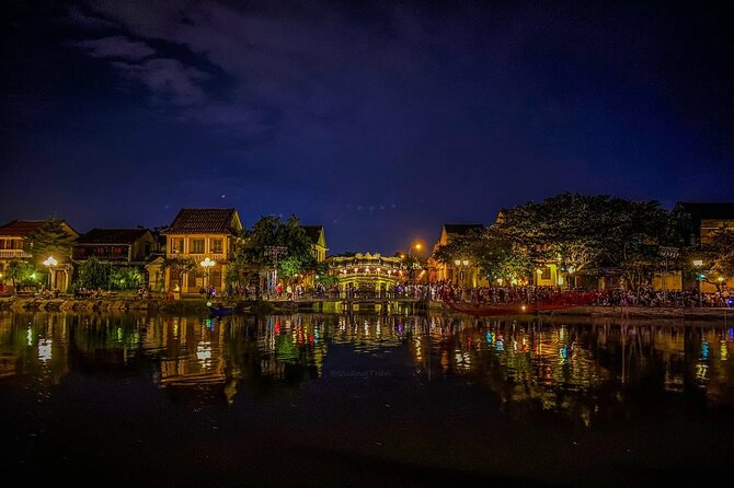 Hoai River Boat Trip by Night with Release Lantern - Continuing into Hoi An’s Old Town