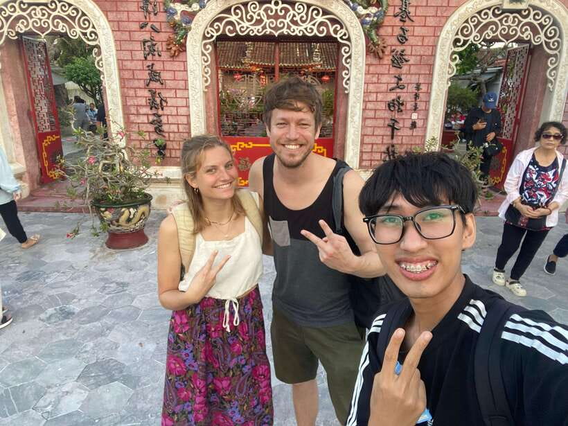 Hoi An Ancient Town - Walking Tour with Local Guide - Tea, dessert, and useful local advice