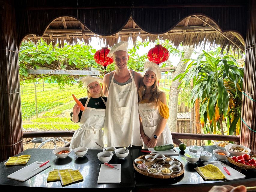 Hoi An: Authentic Cooking class in organic Herb Village - Tra Que’s Herb Fields and Water Wheel Restaurant