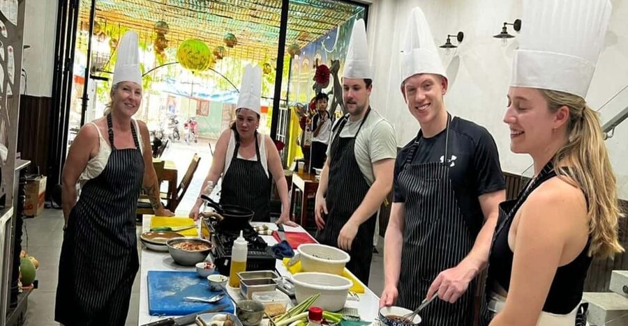Hoi An Authentic Cooking Class with Pro Chef in Small group - Key points to know before booking