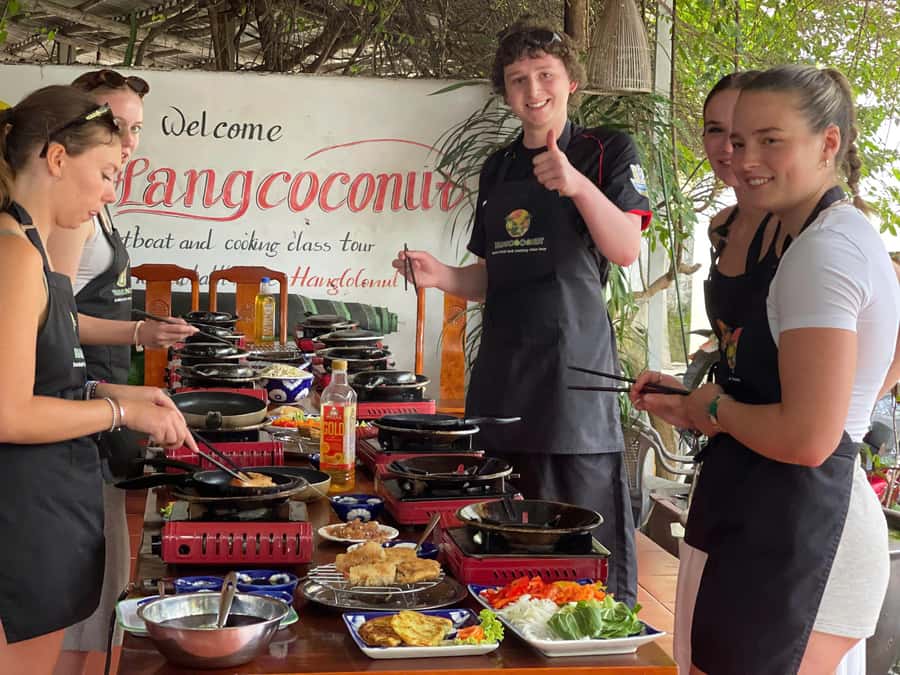 Hoi An: Authentic Vietnamese Cooking Class Tour - Key points to know before booking