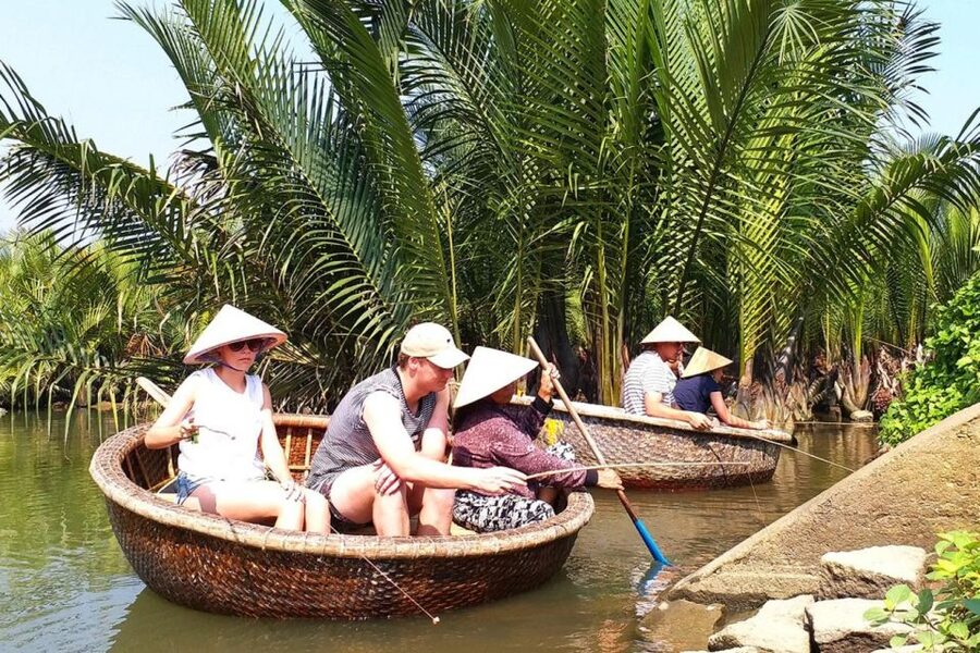 Hoi An Bamboo Basket Boat Ride in Water Coconut Forest - What happens during the 50 minutes