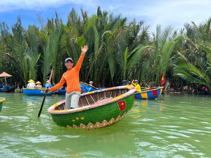 Hoi An Basket Boat - Riding a Traditional Basket Boat