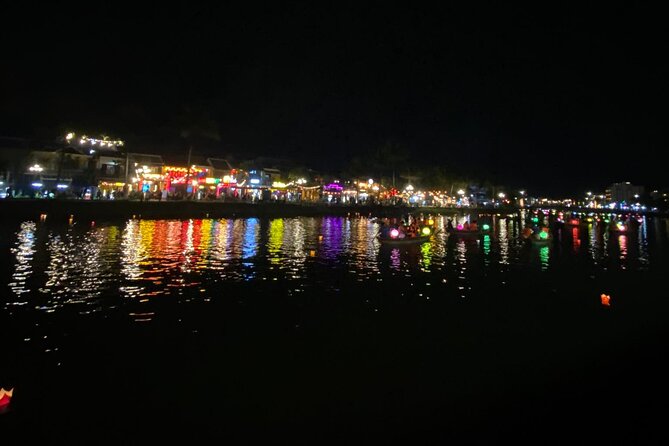 Hoi An Boat Ride and Release Lantern, Night Market Private Tour - Practical details that affect your evening