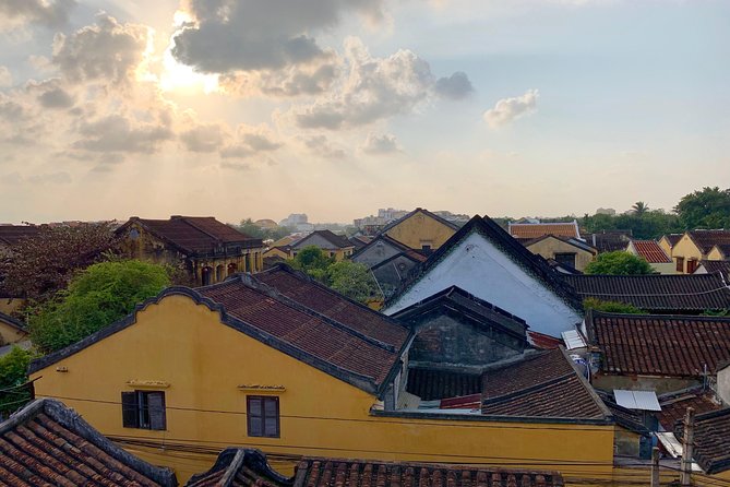 Hoi An By Night with Boat Trip and Foot Massage - Walking the night market and tasting street food