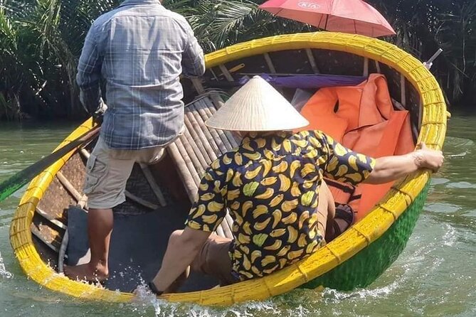 Hoi An Ceramic/Pottery/Lantern Making Class Cafe & Basket Boat - The strongest parts and the weak spot