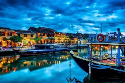 Hoi An City Tour–Boat Ride–Release Flower Lantern on river