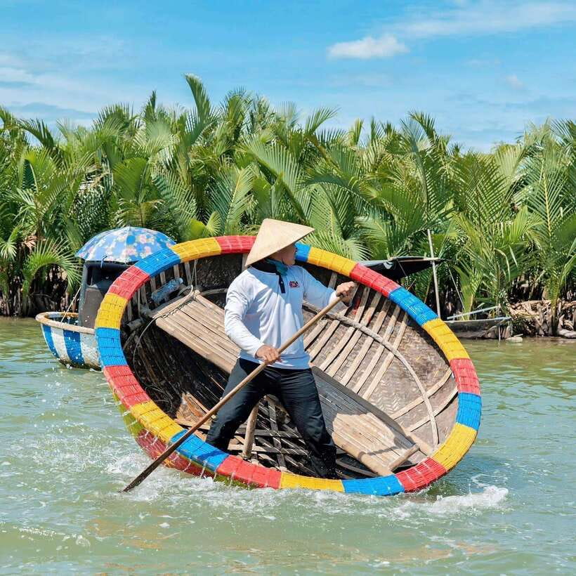Hoi An: Coconut Basket Boat Ride by Hangcoconut - A round bamboo boat with a practical past