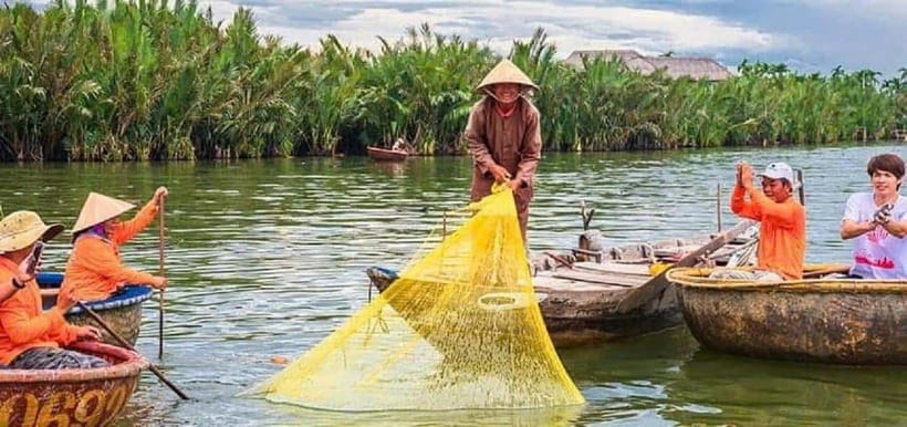 Hoi An: Coconut Basket Boat Ride by Hangcoconut - Is $3.32 good value?