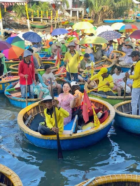 Hoi An: Coconut Basket Boat Ride & Hoi An Memories Live Show - A basket boat through Cam Thanh’s coconut channels
