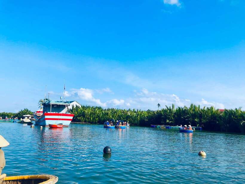 Hoi An: Coconut Basket Boat Rides with Two-way Transfers - Entering the coconut waterways by bamboo basket boat