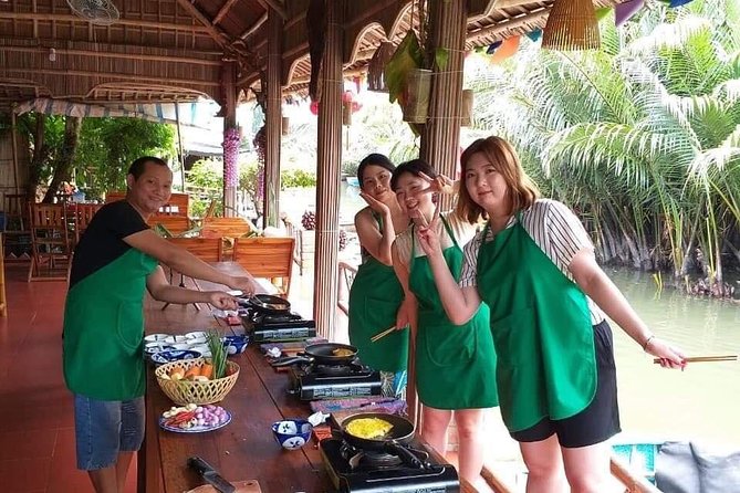 Hoi An Cooking Class And River Cruise - Cooking Vietnamese food with a local chef
